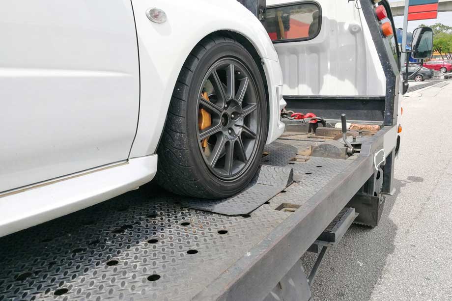 Who Offers the Best Car Removal Ahipara Service